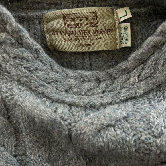 Aran Sweater Market Lu‎xury Ca‎ble Knit Aran‎‎‎‎‎ Size Large - Picture 6 of 6